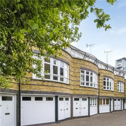 Buy this 3 bed townhouse on Rosemary Street in London, N1 3DU