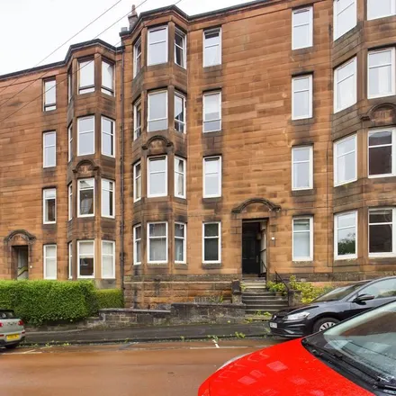 Rent this 1 bed apartment on Garrioch Crescent in North Kelvinside, Glasgow