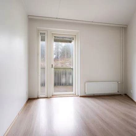 Rent this 3 bed apartment on Koirasaarentie 23 in 00590 Helsinki, Finland