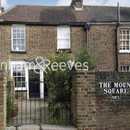 Rent this 2 bed room on 28 Hampstead Grove in London, NW3 6SR