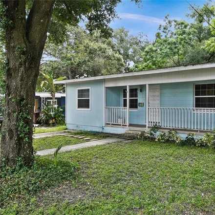 Buy this 3 bed house on 28 Steele Street in Orlando, FL 32804