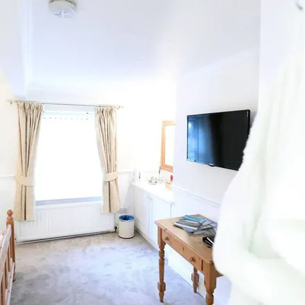 Rent this 1 bed house on High and Low Bishopside in HG3 5JS, United Kingdom