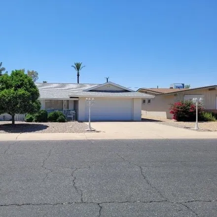 Rent this 2 bed house on 10822 North Balboa Drive in Sun City CDP, AZ 85351