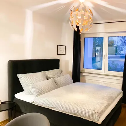 Rent this 1 bed apartment on Leerbachstraße 101 in 60322 Frankfurt, Germany