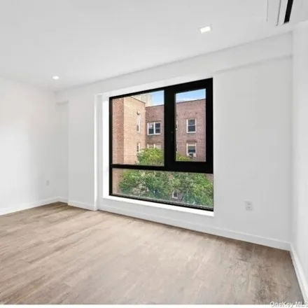 Image 6 - 143-16 41st Ave Unit 8B, Flushing, New York, 11355 - Condo for sale