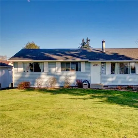 Buy this 3 bed house on 1815 7th Street in Sedro-Woolley, WA 98284