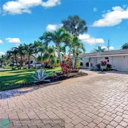 Image 3 - 1944 Northeast 34th Street, Lighthouse Point, FL 33064, USA - House for sale