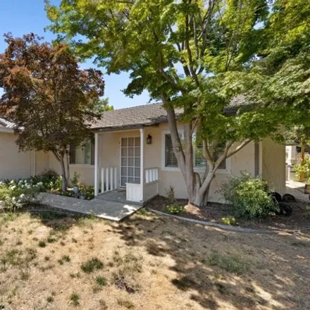 Image 3 - 3172 Morris Drive, Palo Alto, CA 94303, USA - House for rent