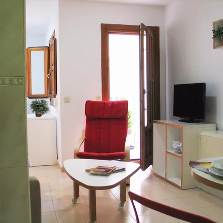 Rent this 1 bed apartment on Calle San Pablo in 50, 37008 Salamanca