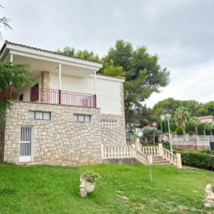 Buy this 4 bed house on Calle Berruguete