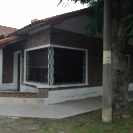 Buy this studio house on Serapio Villegas 1315 in Partido de Morón, El Palomar