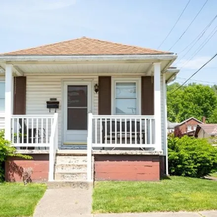 Buy this 2 bed house on 101 Poplar Avenue in Moundsville, WV 26041