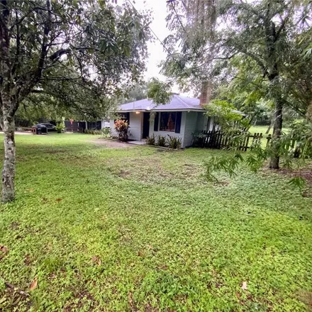 Buy this 2 bed house on 682 Rainbow Boulevard in Babson Park, Polk County