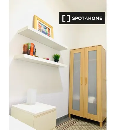 Rent this 3 bed room on Gran Via de les Corts Catalanes in 711, 08018 Barcelona