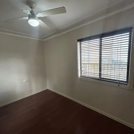 Rent this 3 bed apartment on Pleasant Avenue in Warilla NSW 2528, Australia