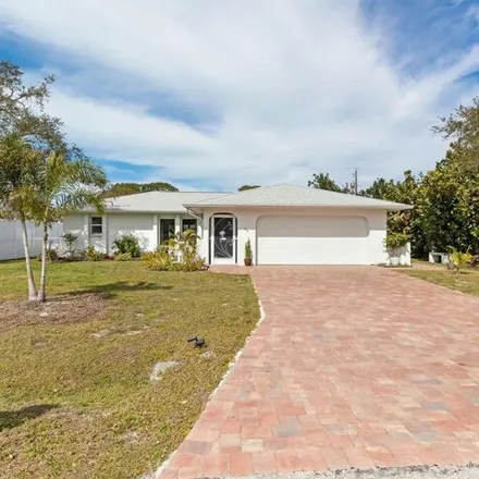 Buy this 2 bed house on 1560 Poinciana Road in Southwest Venice, Sarasota County