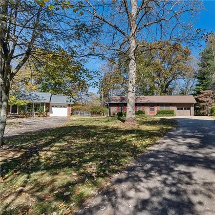 Buy this 3 bed house on 8 Fieldcrest Drive in Jugtown, Buncombe County