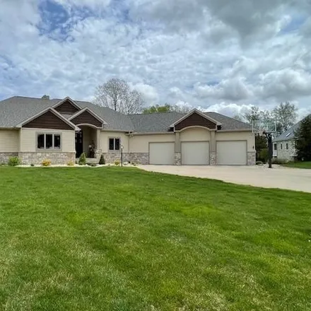 Buy this 5 bed house on 60796 Creekstone Drive in Elkhart County, IN 46526