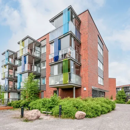 Rent this 3 bed apartment on Von Daehnin katu 23 in 00790 Helsinki, Finland