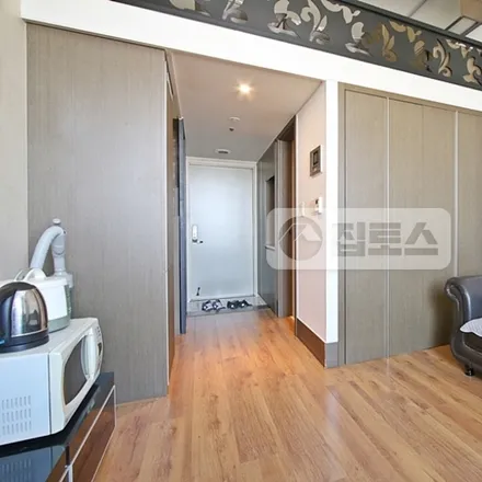 Image 2 - 서울특별시 강남구 논현동 209 - Apartment for rent