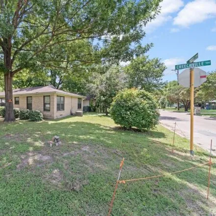 Image 3 - 501 Creechville Rd, Ennis, Texas, 75119 - House for sale