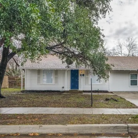 Rent this 3 bed house on 4137 Winfield Avenue in Fort Worth, TX 76129
