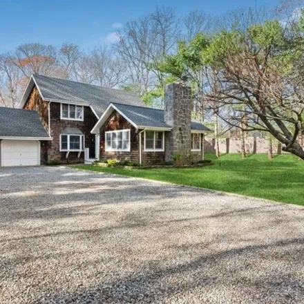 Rent this 4 bed house on 40 Grove Street in Amagansett, East Hampton
