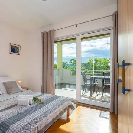 Rent this 4 bed apartment on 21317 Grad Omiš