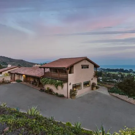 Rent this 4 bed house on Foothill Road in Toro Canyon, Santa Barbara County