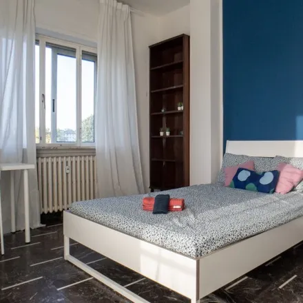 Rent this 4 bed room on Scuola primaria 25 Aprile in Via Nino Bixio, 20099 Sesto San Giovanni MI
