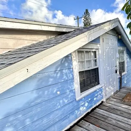 Rent this studio apartment on 753 Federal Highway in Lake Worth Beach, FL 33460