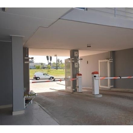 Rent this 2 bed apartment on McDonald's in Wellington Road, Cape Town Ward 112
