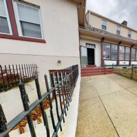 Image 1 - #10a,10 Commonwealth Avenue, Overlook Colony, Claymont - Apartment for rent