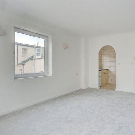 Rent this 2 bed apartment on Brighton College in Eastern Road, Brighton