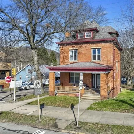 Image 1 - 643 24th Street, Mount Washington, Beaver Falls, PA 15010, USA - House for sale