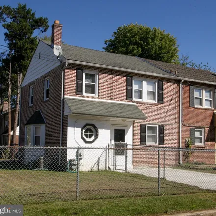 Buy this 3 bed townhouse on 25 South Rodney Drive in Bellefonte, New Castle County