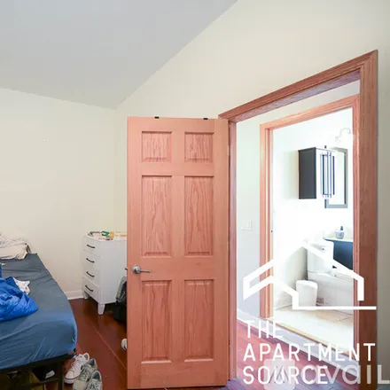 Image 6 - 665 W Cornelia Ave, Unit 3f - Apartment for rent