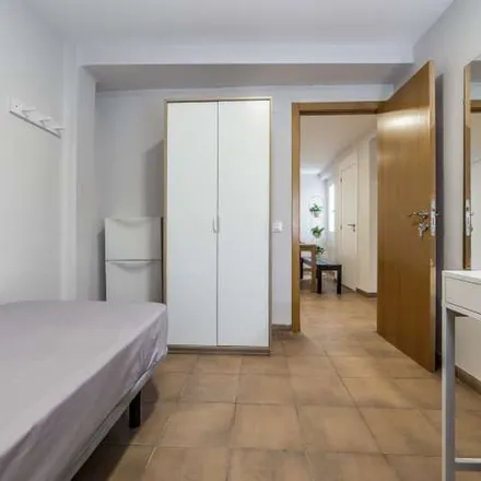 Rent this 4 bed apartment on Hospital Casa de la Salud in Carrer d'Abén Al-Abbar, 46021 Valencia