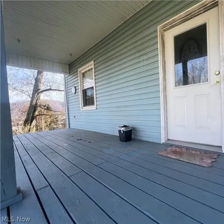 Image 2 - North 10th Street, Martins Ferry, OH 43935, USA - House for sale