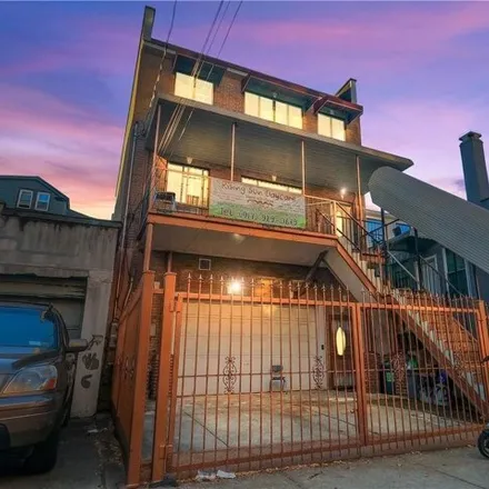 Buy this 7 bed house on 749 Beach Avenue in New York, NY 10473