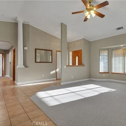 Image 7 - 16568 Iwa Road, Desert Knolls Manor, Apple Valley, CA 92307, USA - House for sale