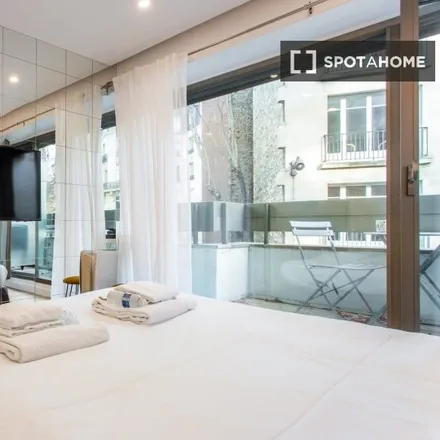 Rent this studio apartment on 120 Avenue de Malakoff in 75116 Paris, France