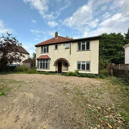 Buy this 5 bed house on 549 Earlham Road in Norwich, NR4 7HW