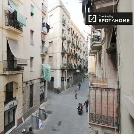 Image 6 - Carrer de la Paloma, 15 B, 08001 Barcelona, Spain - Room for rent