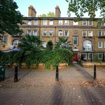Buy this 3 bed apartment on Swinburne House in Bethnal Green Estate, London
