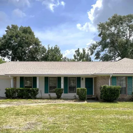 Buy this 4 bed house on 4131 Westfield Road in Pensacola, FL 32503