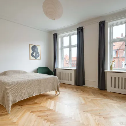 Rent this 4 bed room on Nørrebrogade in 2200 København N, Denmark