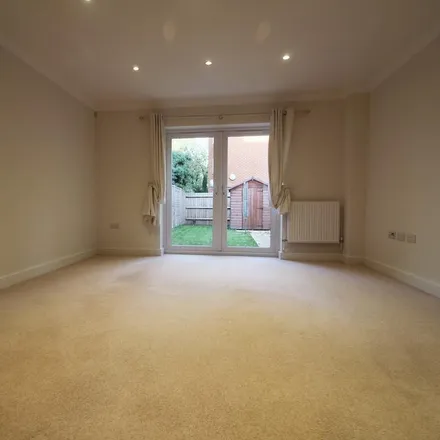 Image 2 - 46 Bath Road, Reading, RG1 6HP, United Kingdom - Townhouse for rent
