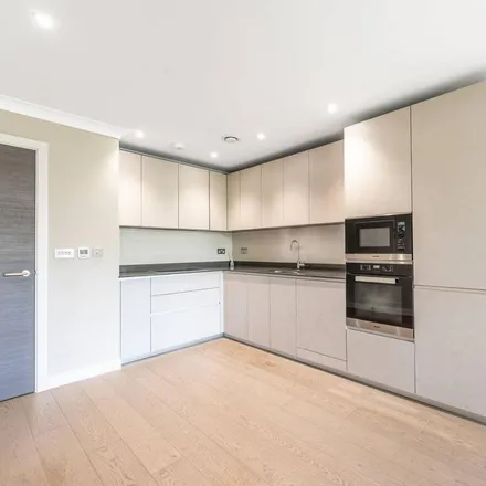 Image 1 - Great North Way, London, NW4 1AU, United Kingdom - Apartment for rent