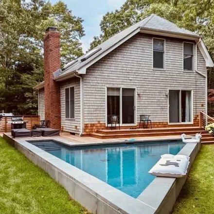 Rent this 3 bed house on 40 Midland Highway in Northwest Harbor, East Hampton